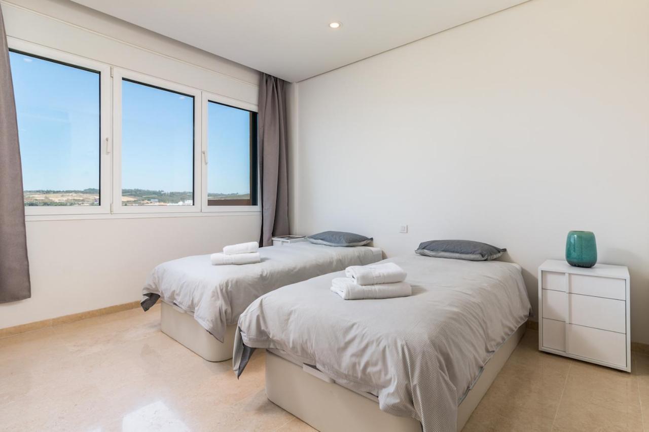 Sotogrande Ribera Del Marlin Apartment Ngoại thất bức ảnh
