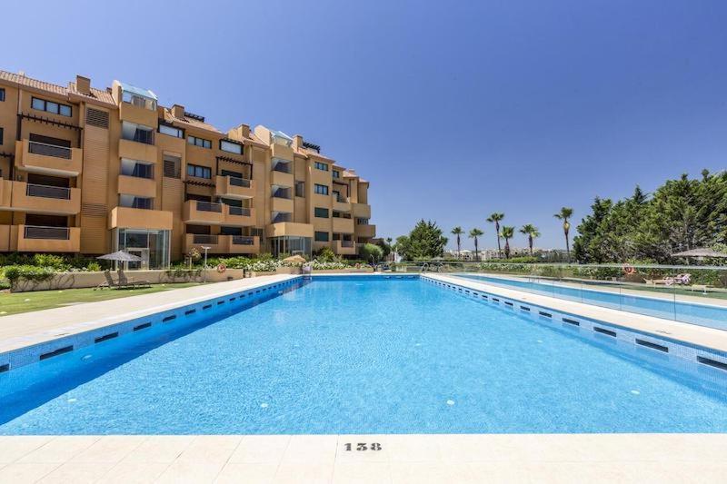 Sotogrande Ribera Del Marlin Apartment Ngoại thất bức ảnh